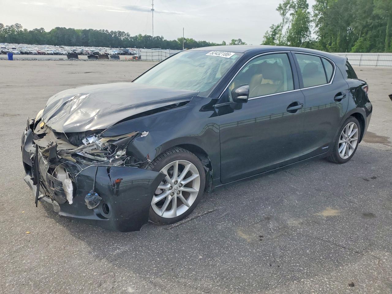 Salvage Lexus Ct Image