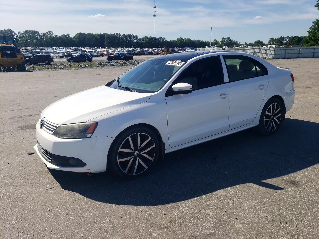 Salvage Volkswagen Jetta Image