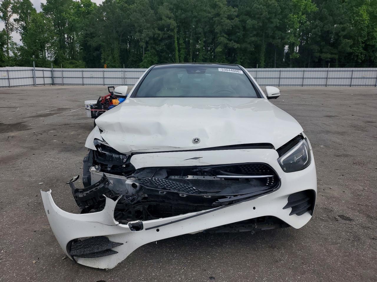 Mercedes-Benz E-Class 350