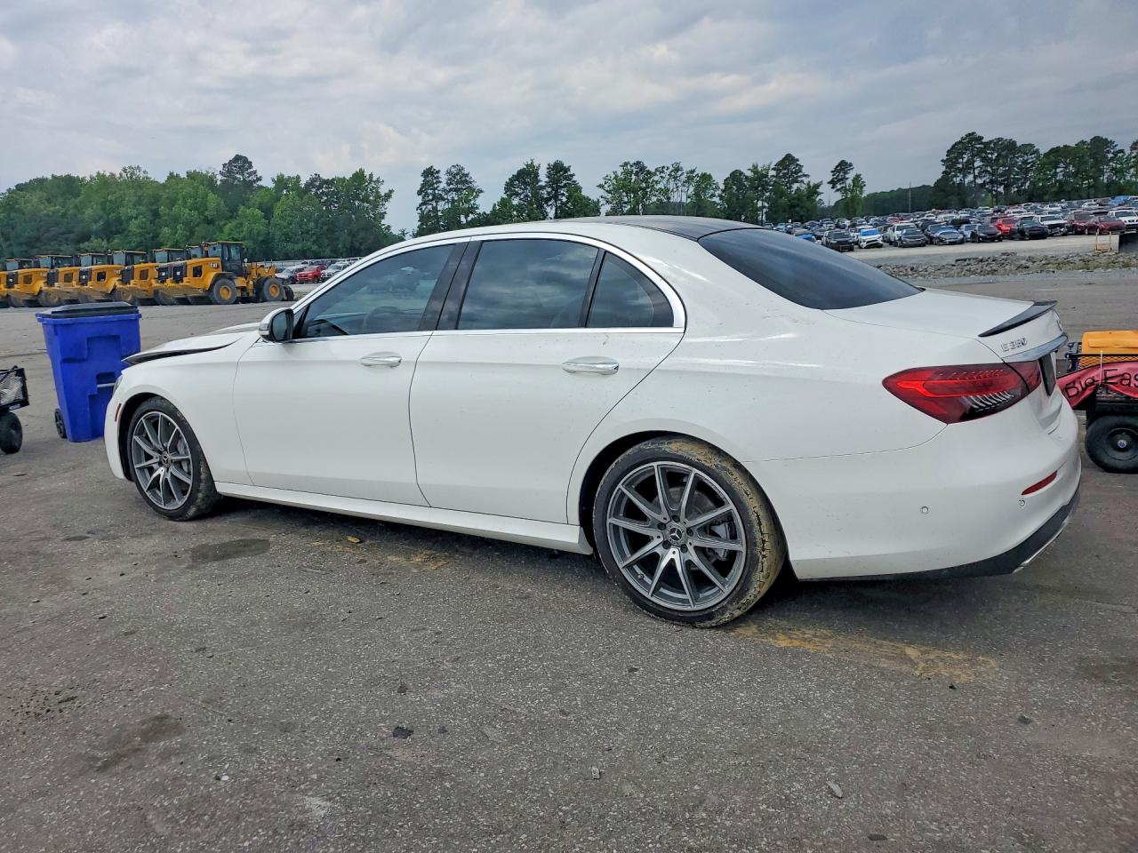 Mercedes-Benz E-Class 350