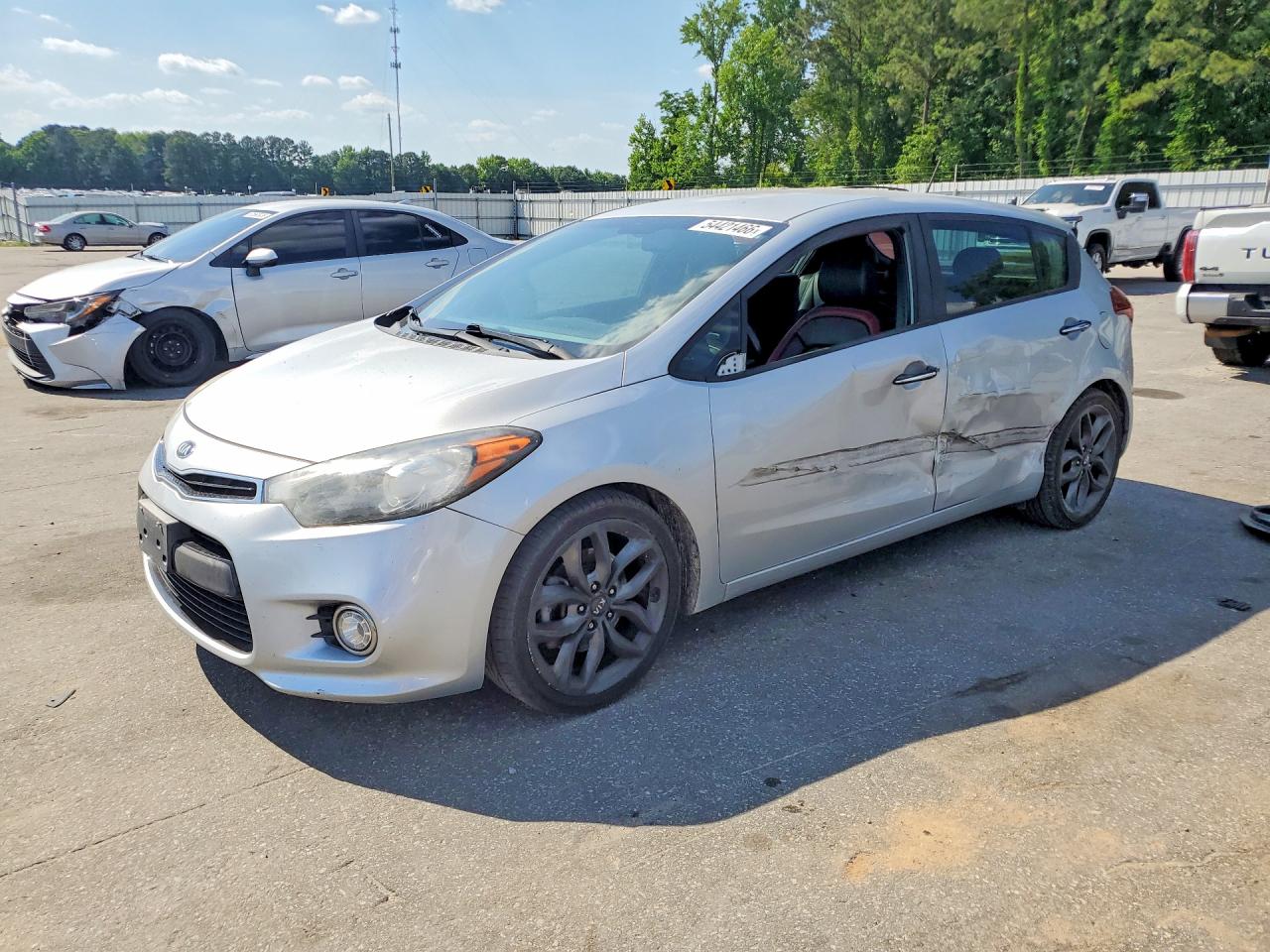 Salvage Kia Forte Image