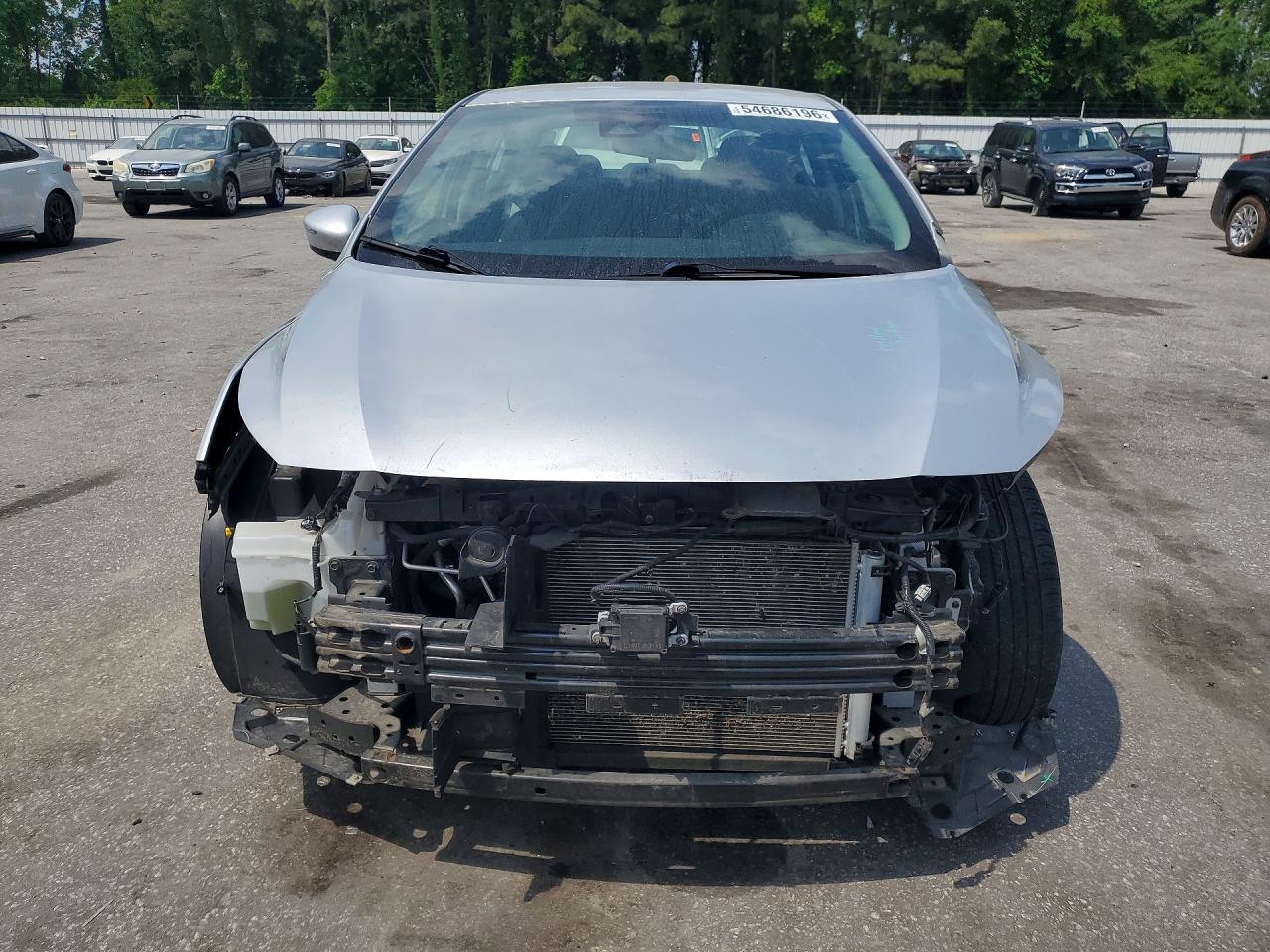 Nissan Versa Sv