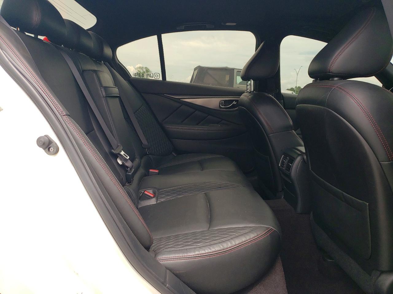 INFINITI Q50 Red Sport 400