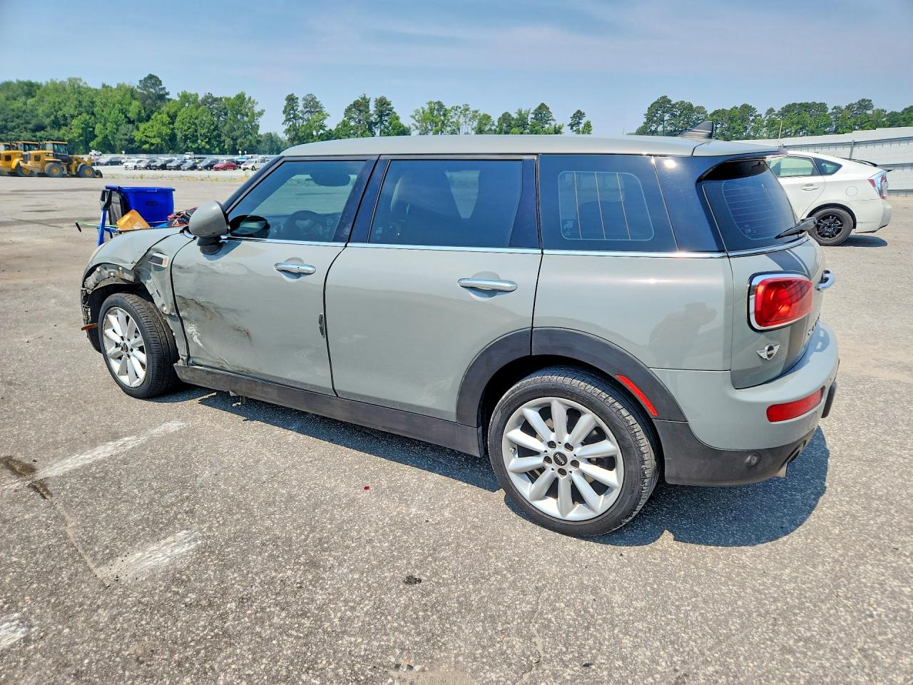 MINI Cooper Clubman