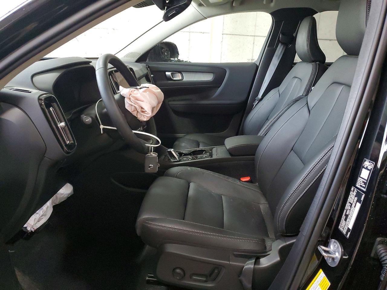 Volvo XC40 Plus