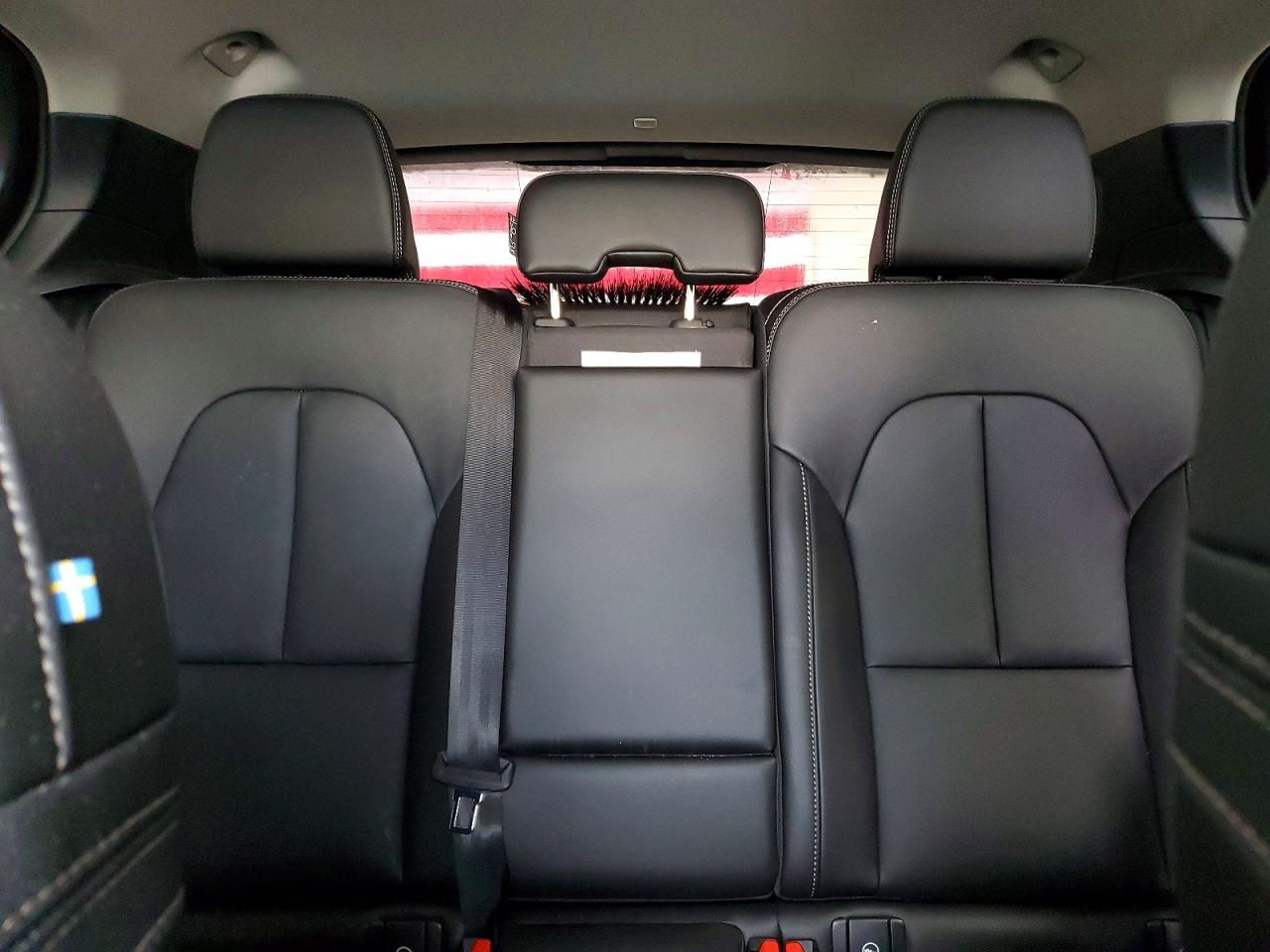 Volvo XC40 Plus