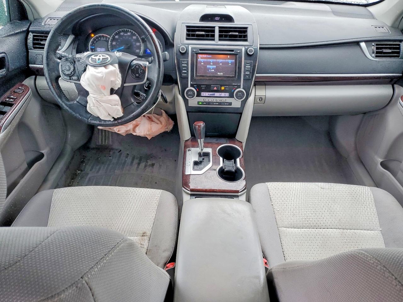 Toyota Camry Xle