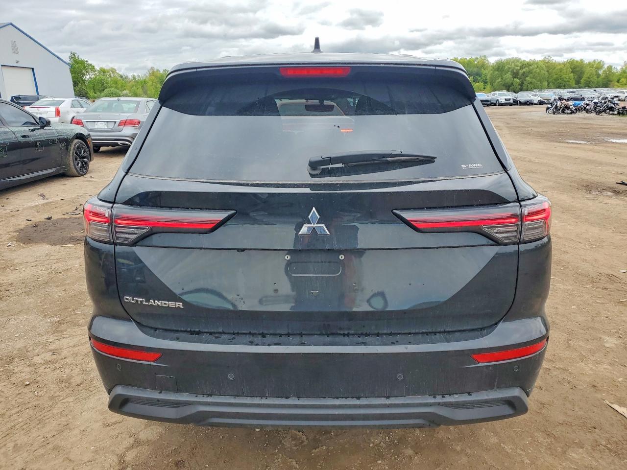 Mitsubishi Outlander Es