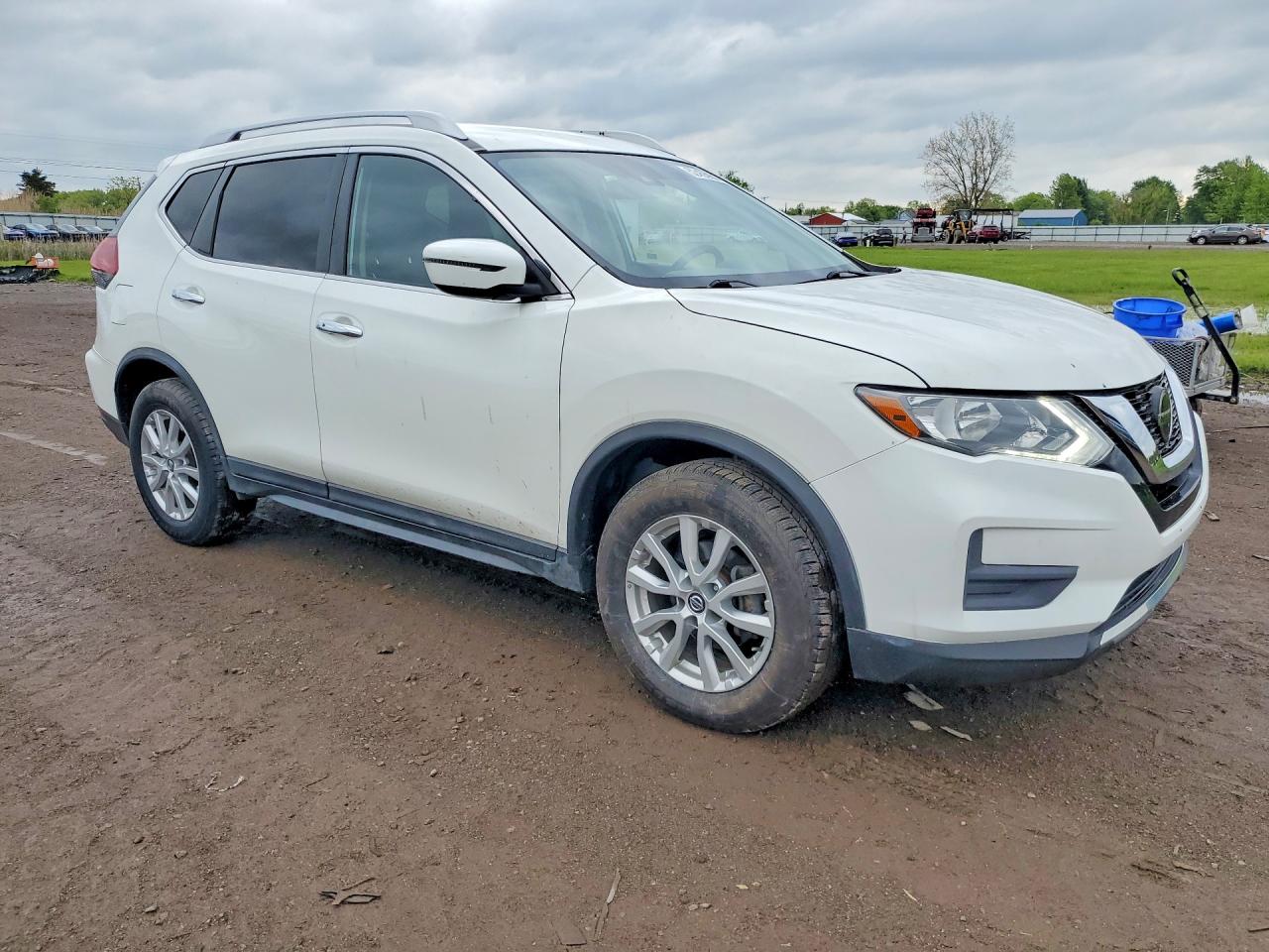 Nissan Rogue Sv