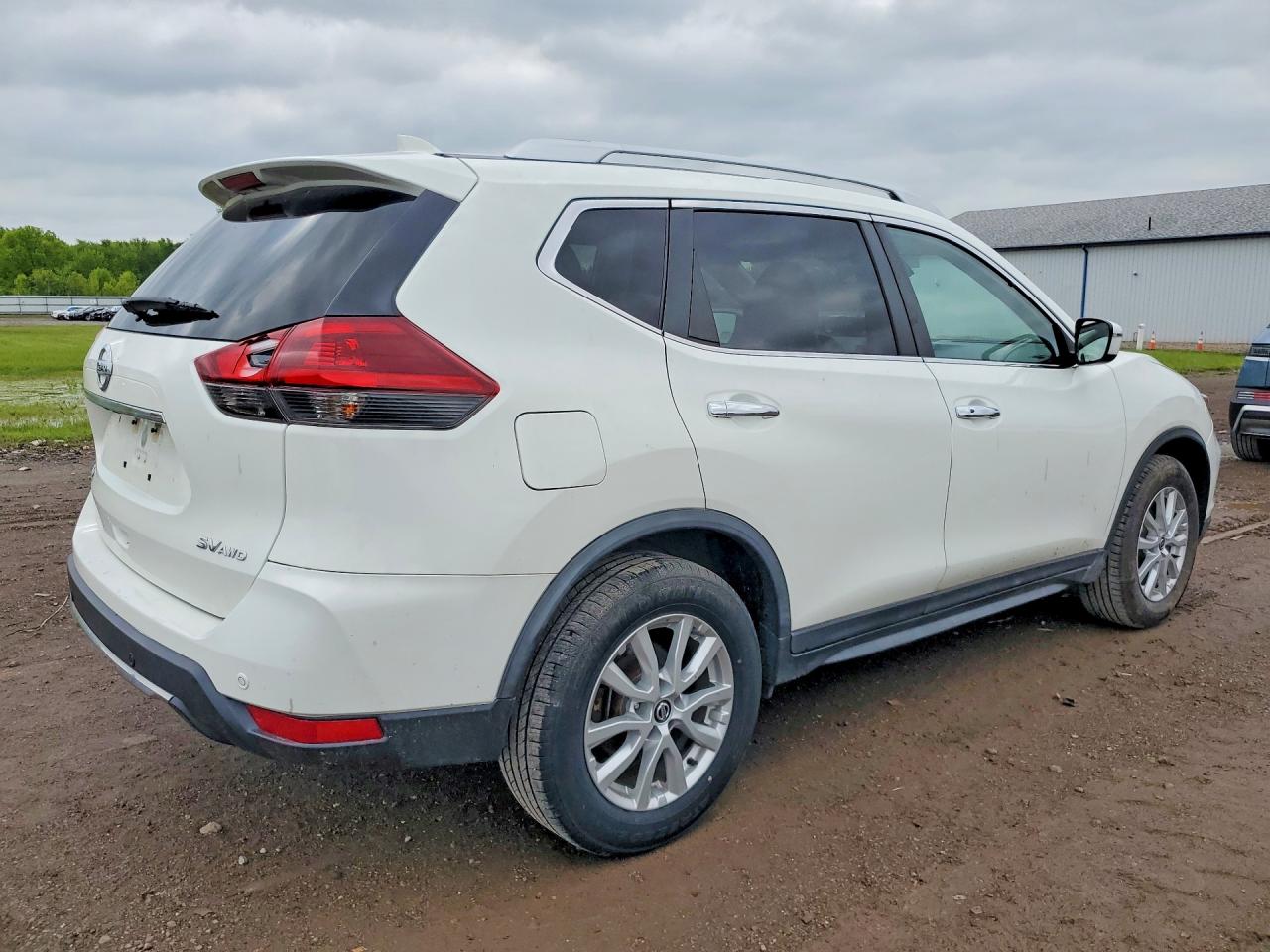 Nissan Rogue Sv