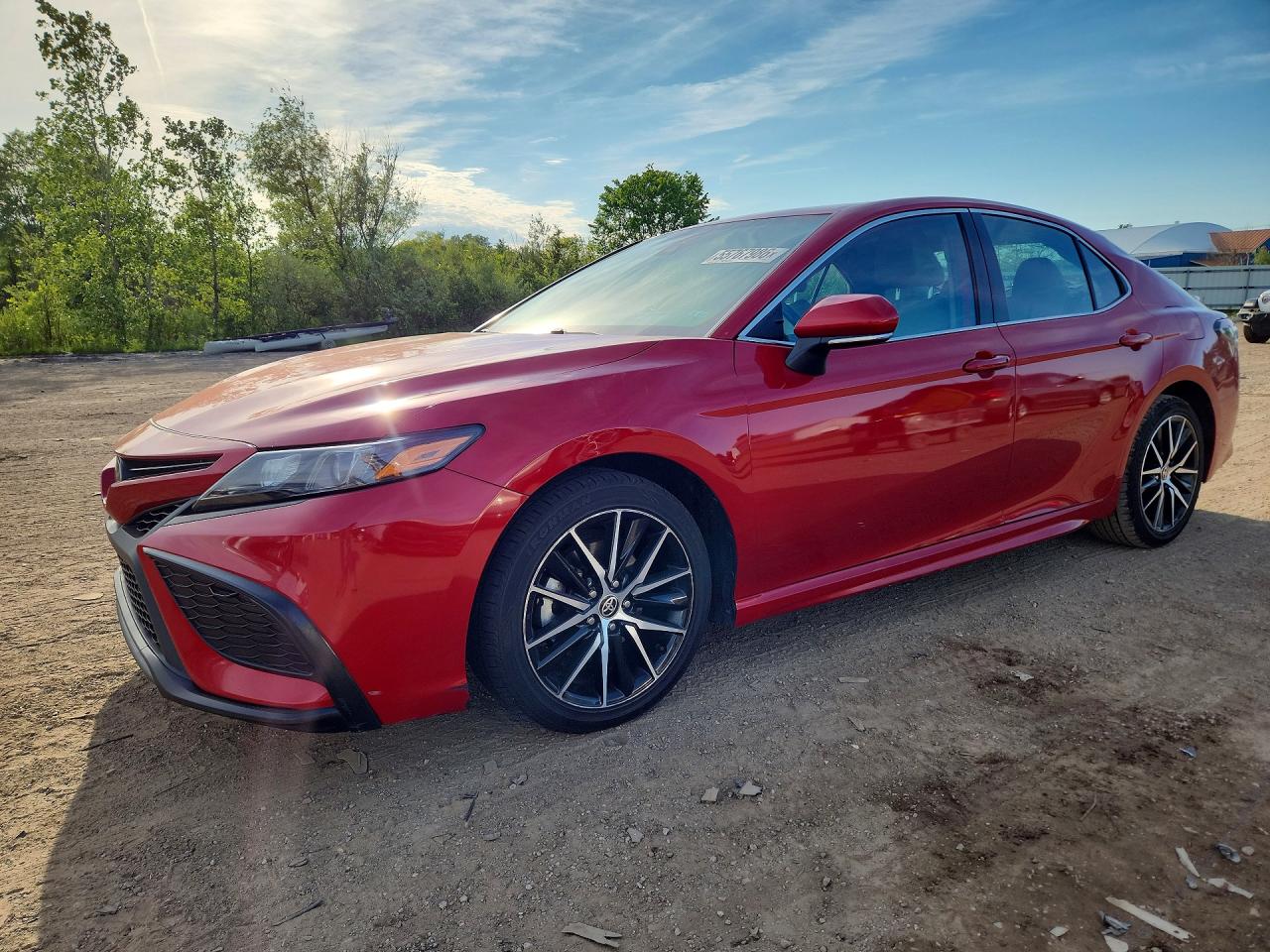 Salvage Toyota Camry Image