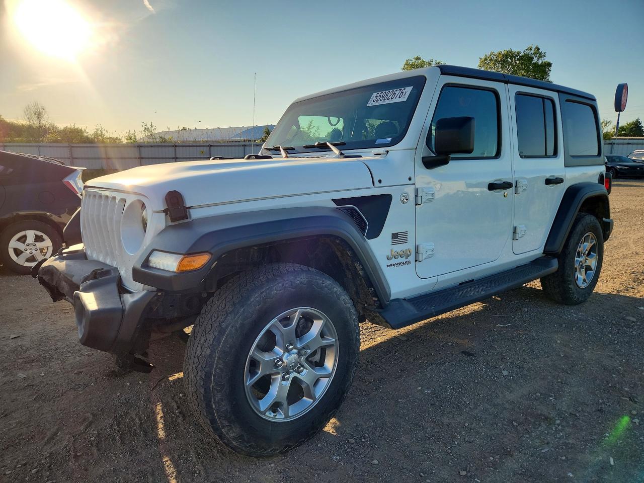 Salvage Jeep Wrangler Image