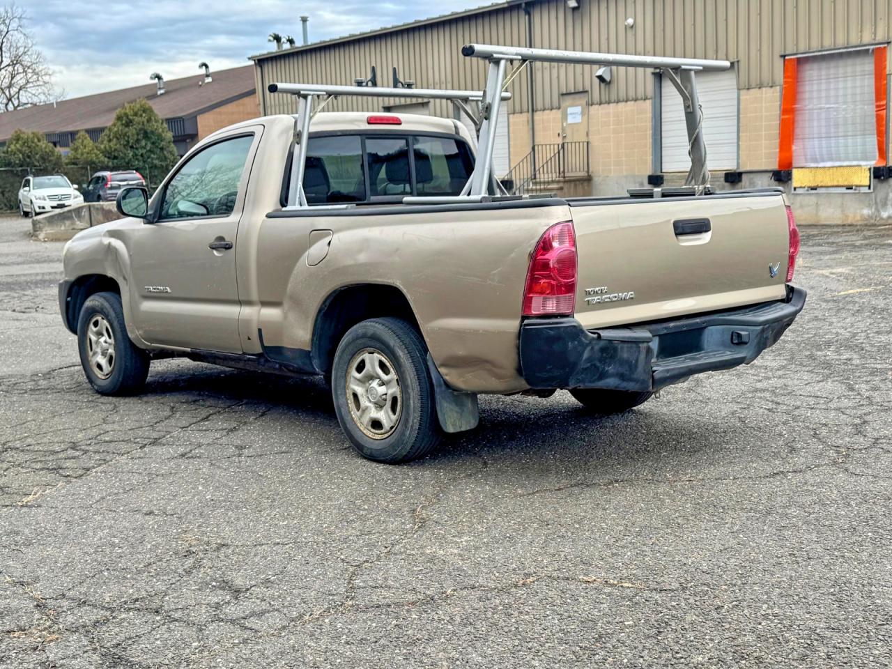 Toyota Tacoma Base