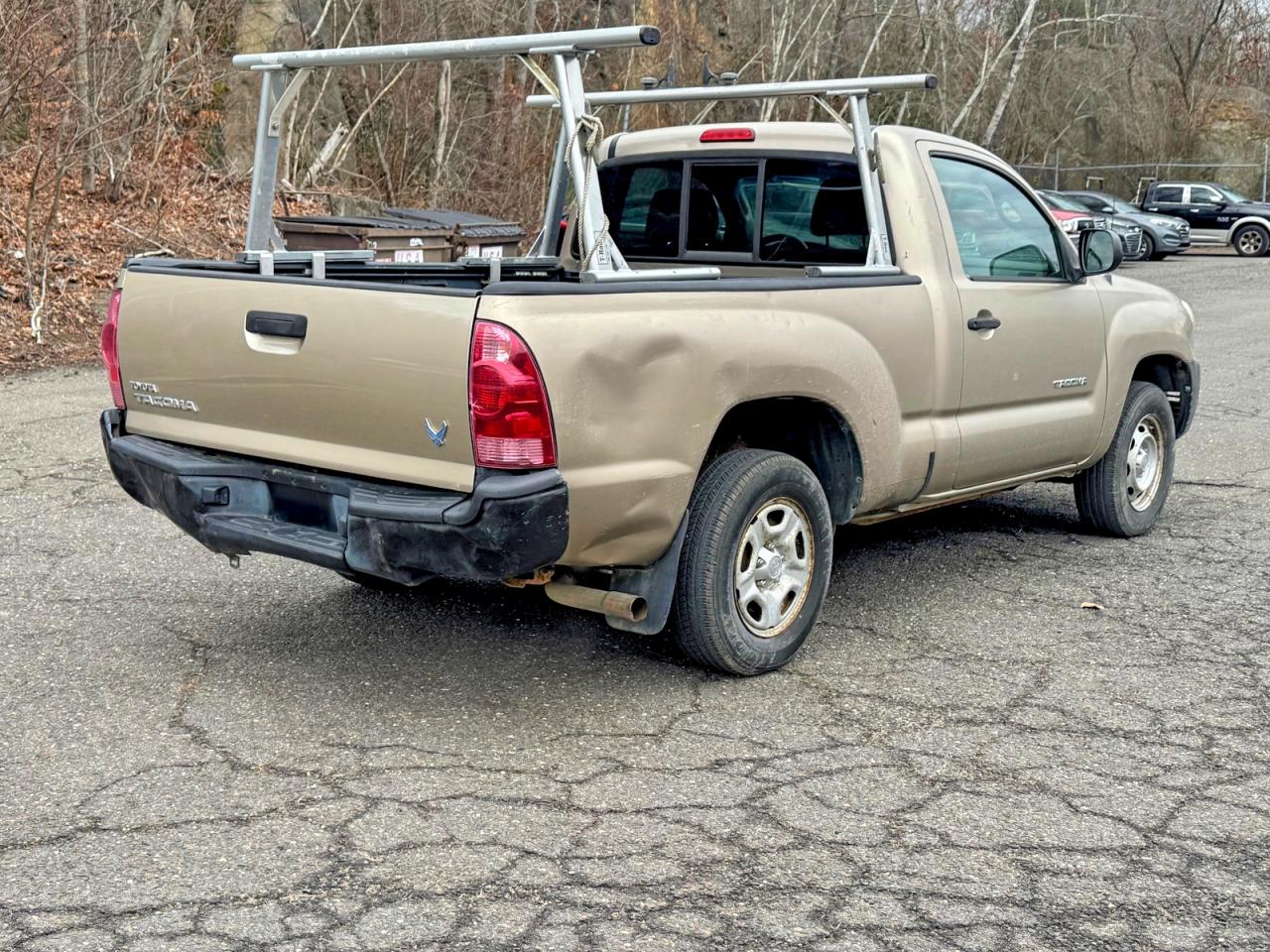 Toyota Tacoma Base