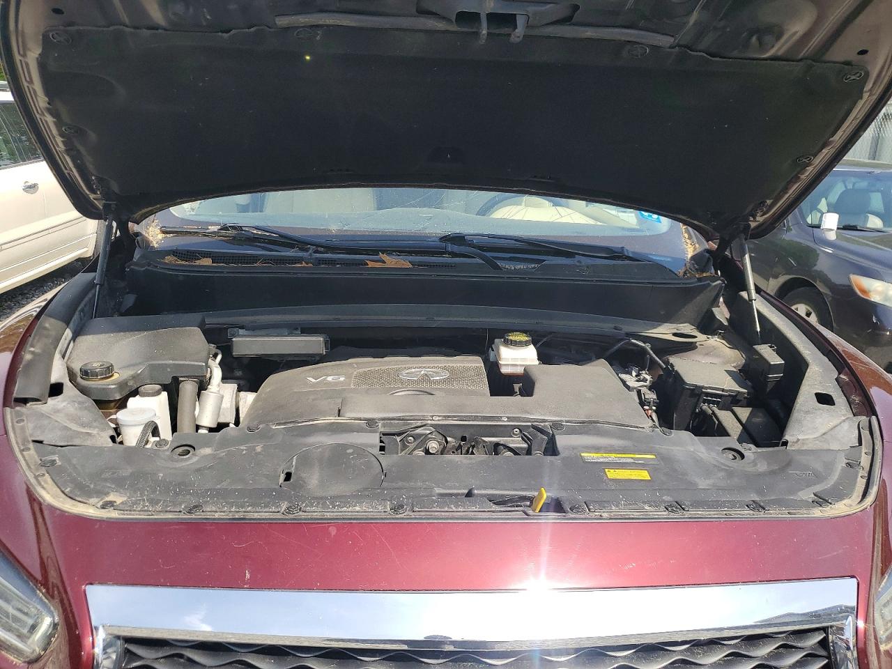 INFINITI Qx Luxe
