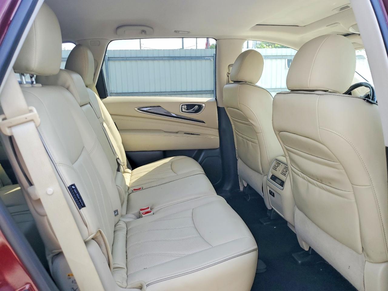 INFINITI Qx Luxe
