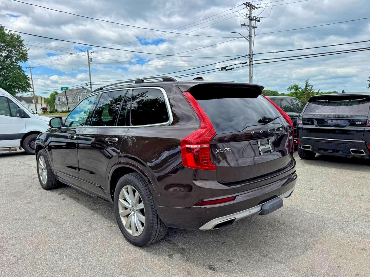 Volvo XC90 T6