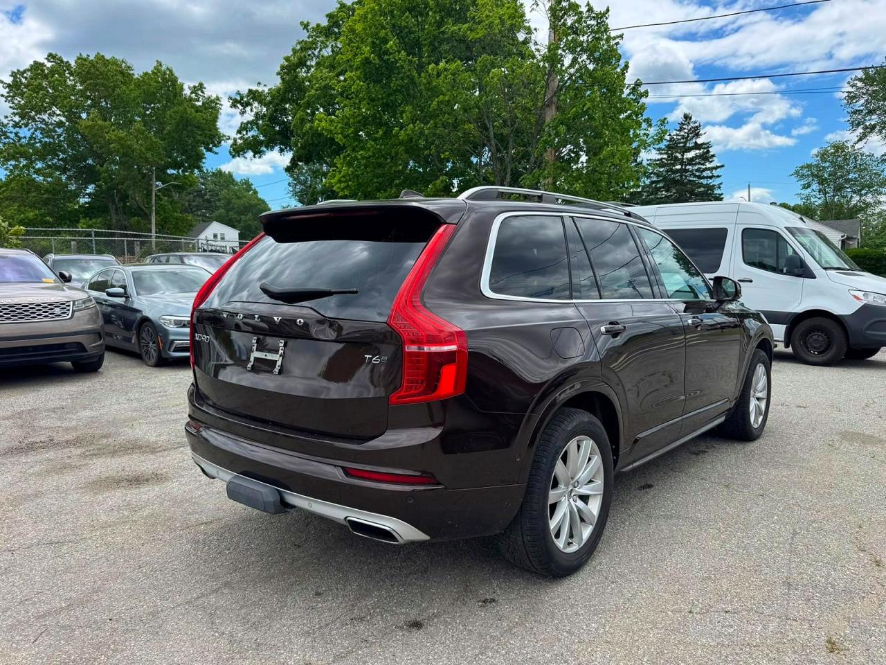 Volvo XC90 T6