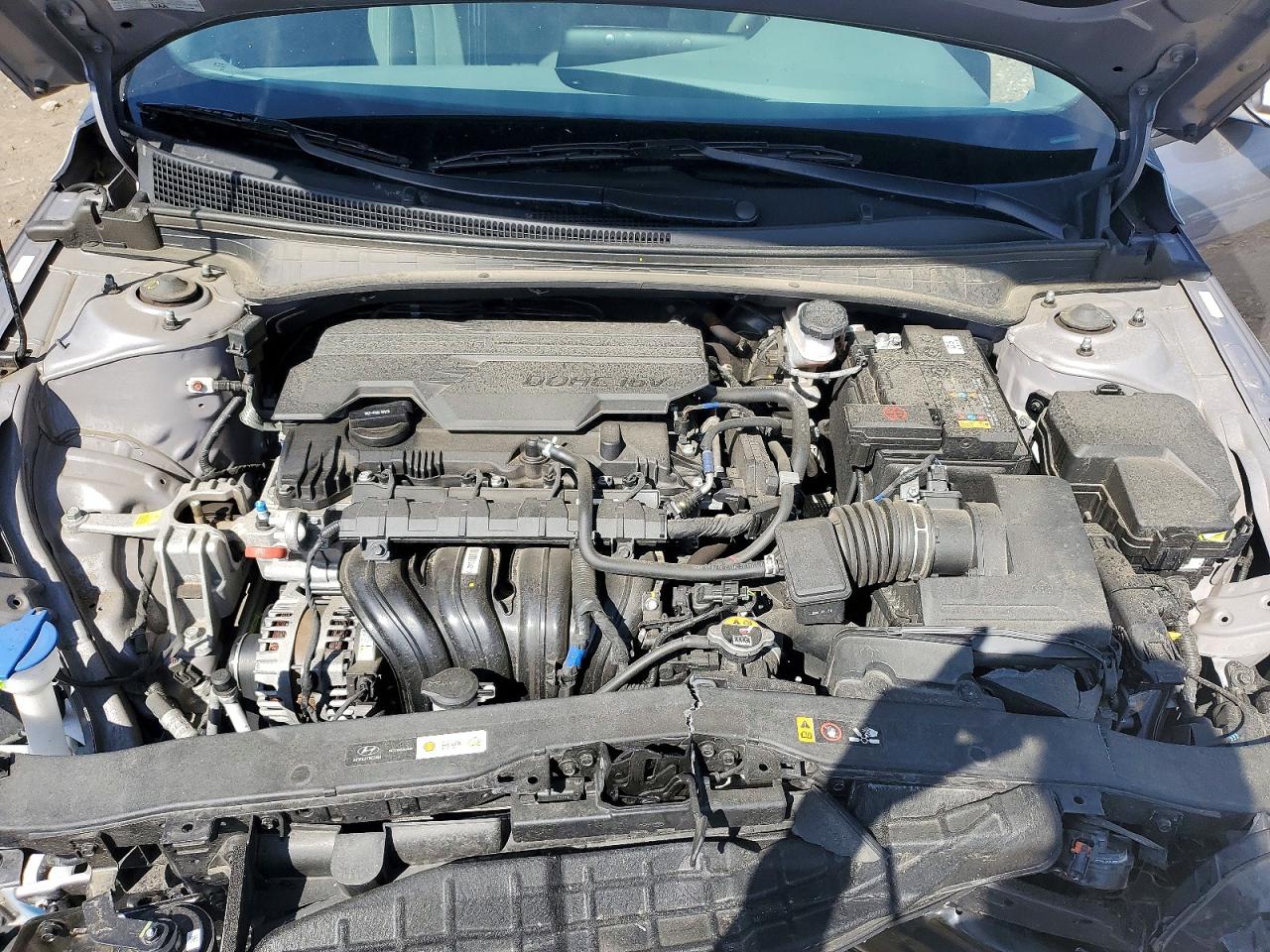 Hyundai ELANTRA Sel