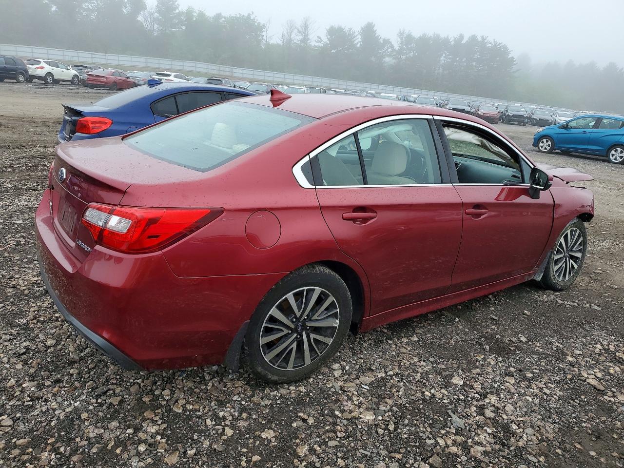 Subaru Legacy 2.5i Premium