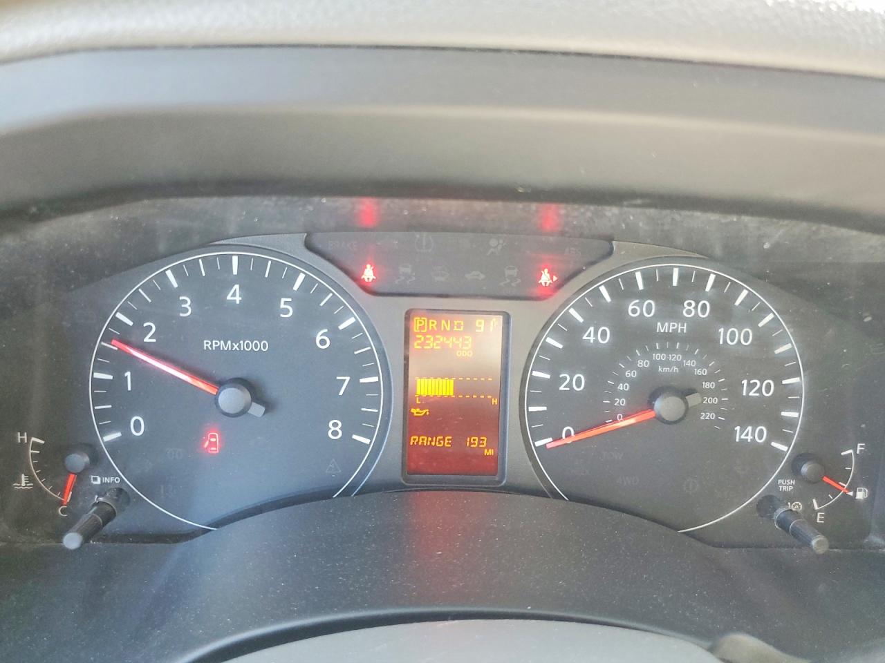 Nissan Nv