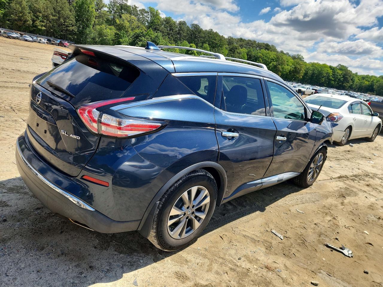 Nissan Murano S