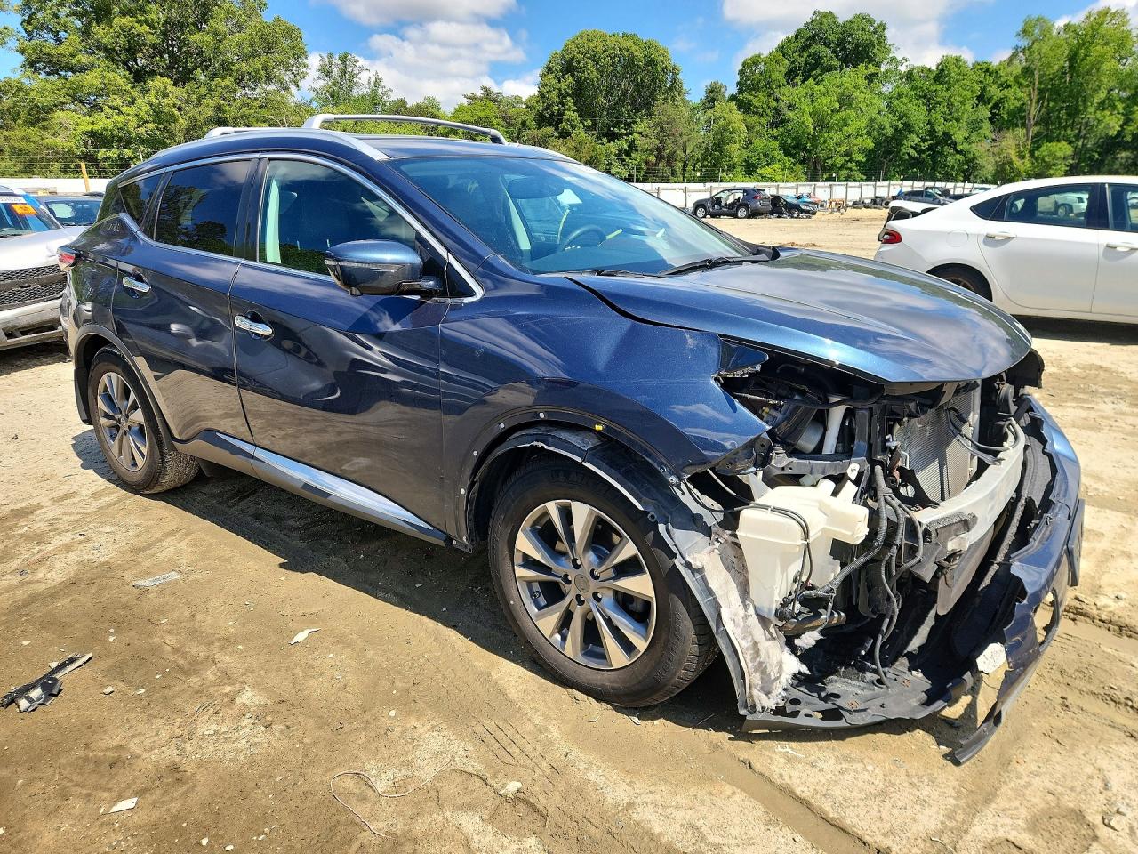 Nissan Murano S