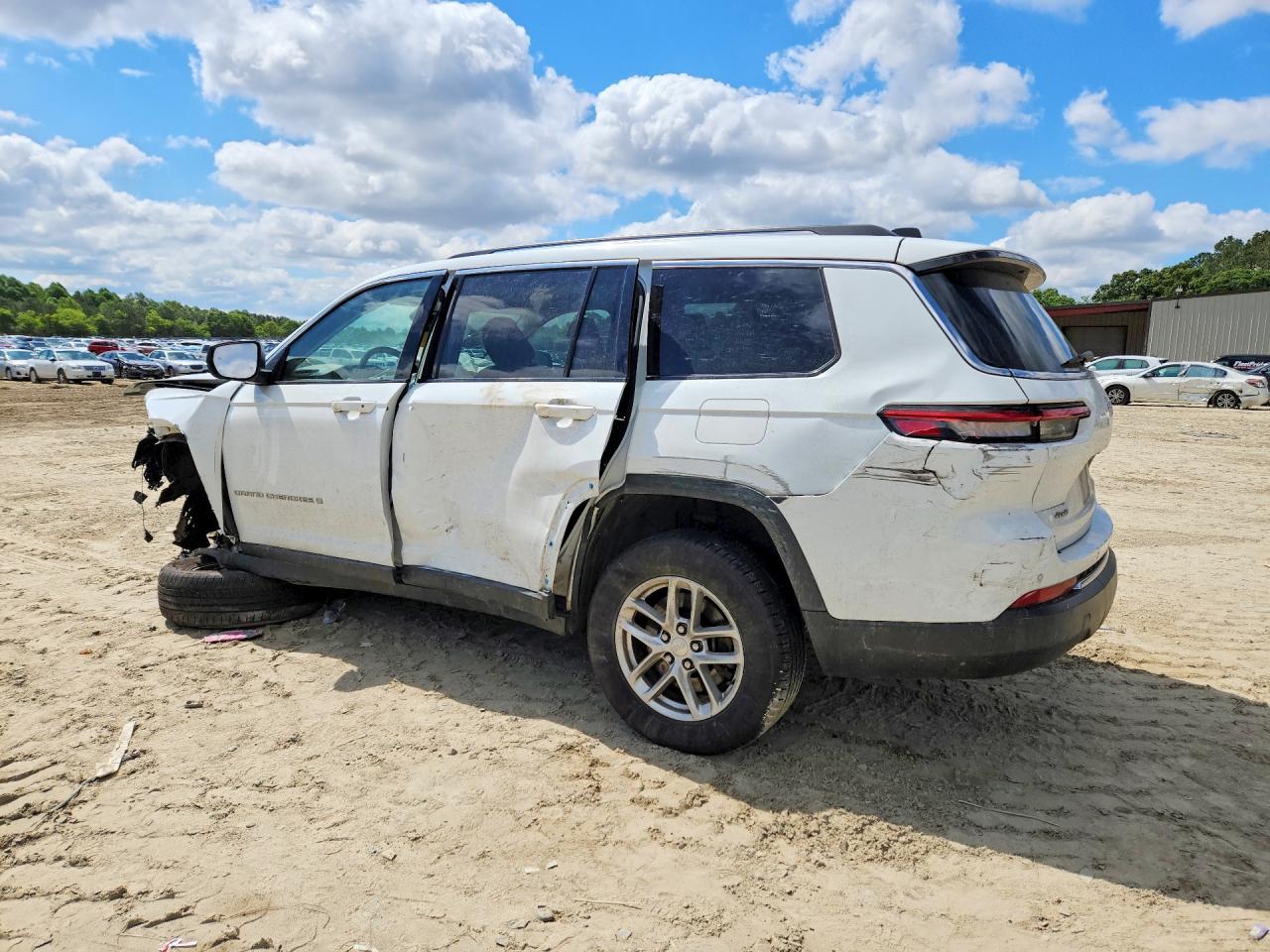 Jeep Cherokee L Laredo