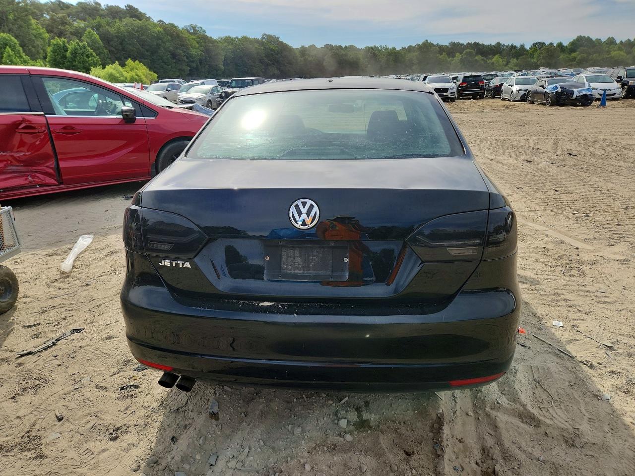 Volkswagen Jetta Base