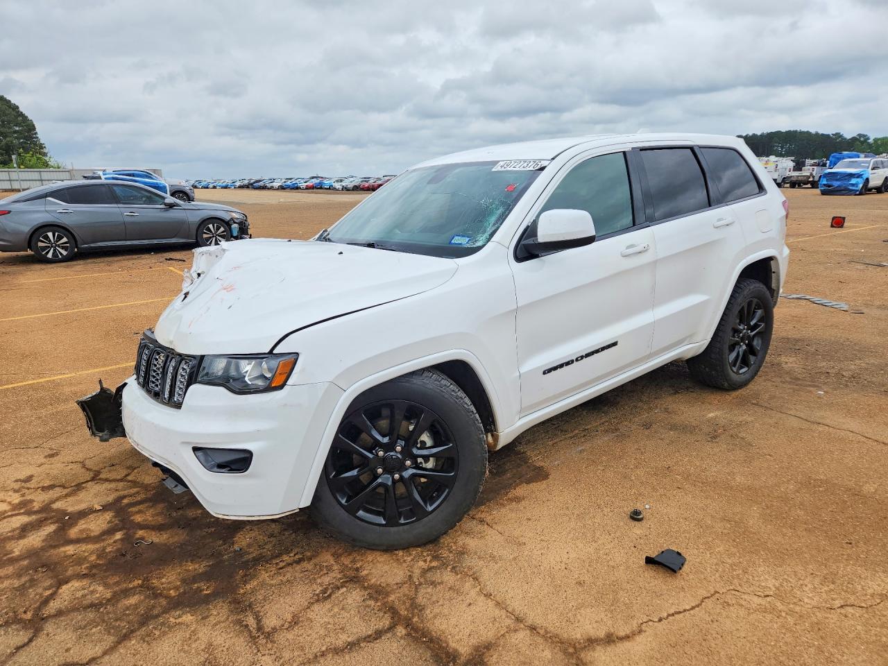 Salvage Jeep Cherokee Image