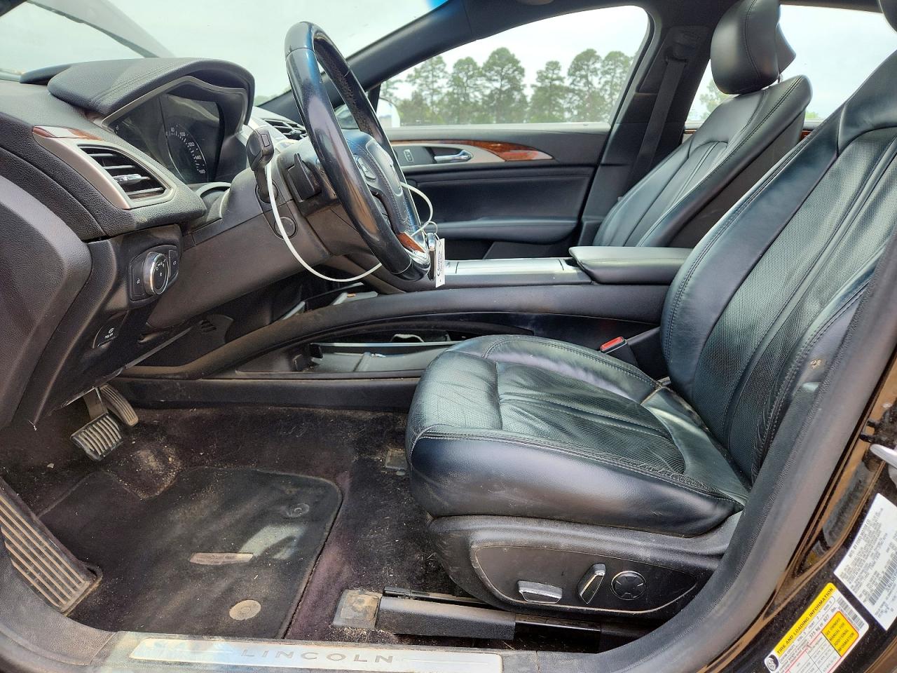 Lincoln MKZ Reserve