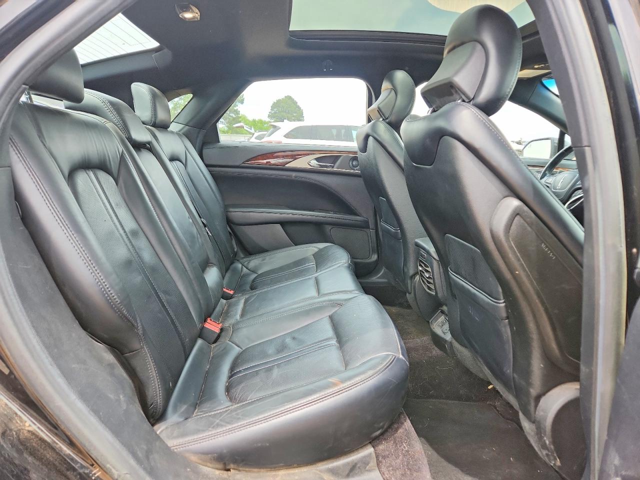 Lincoln MKZ Reserve