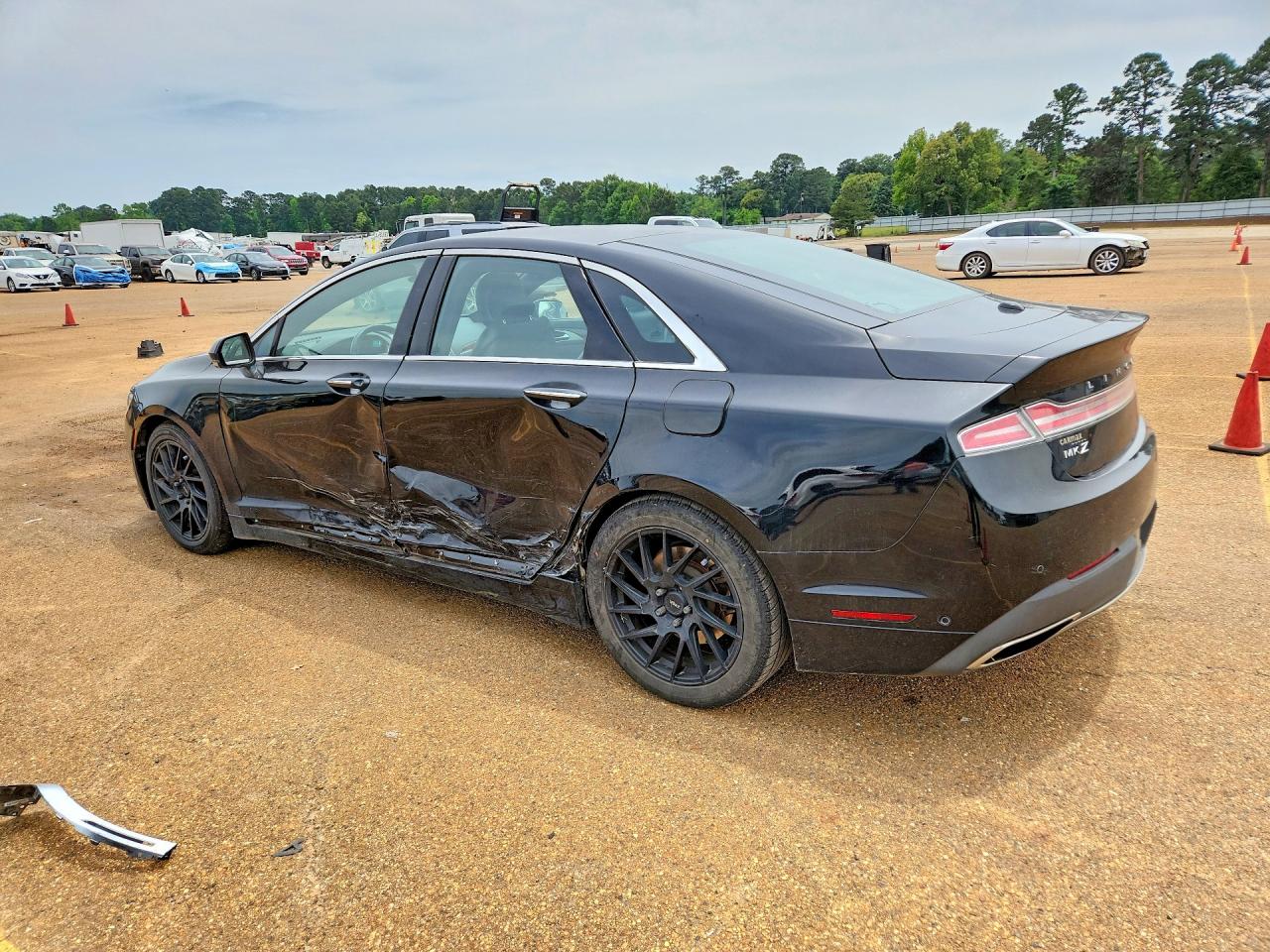 Lincoln MKZ Reserve