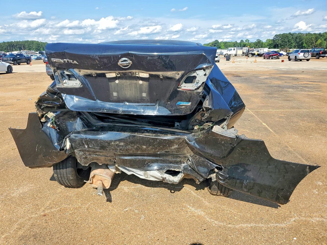 Nissan Sentra S