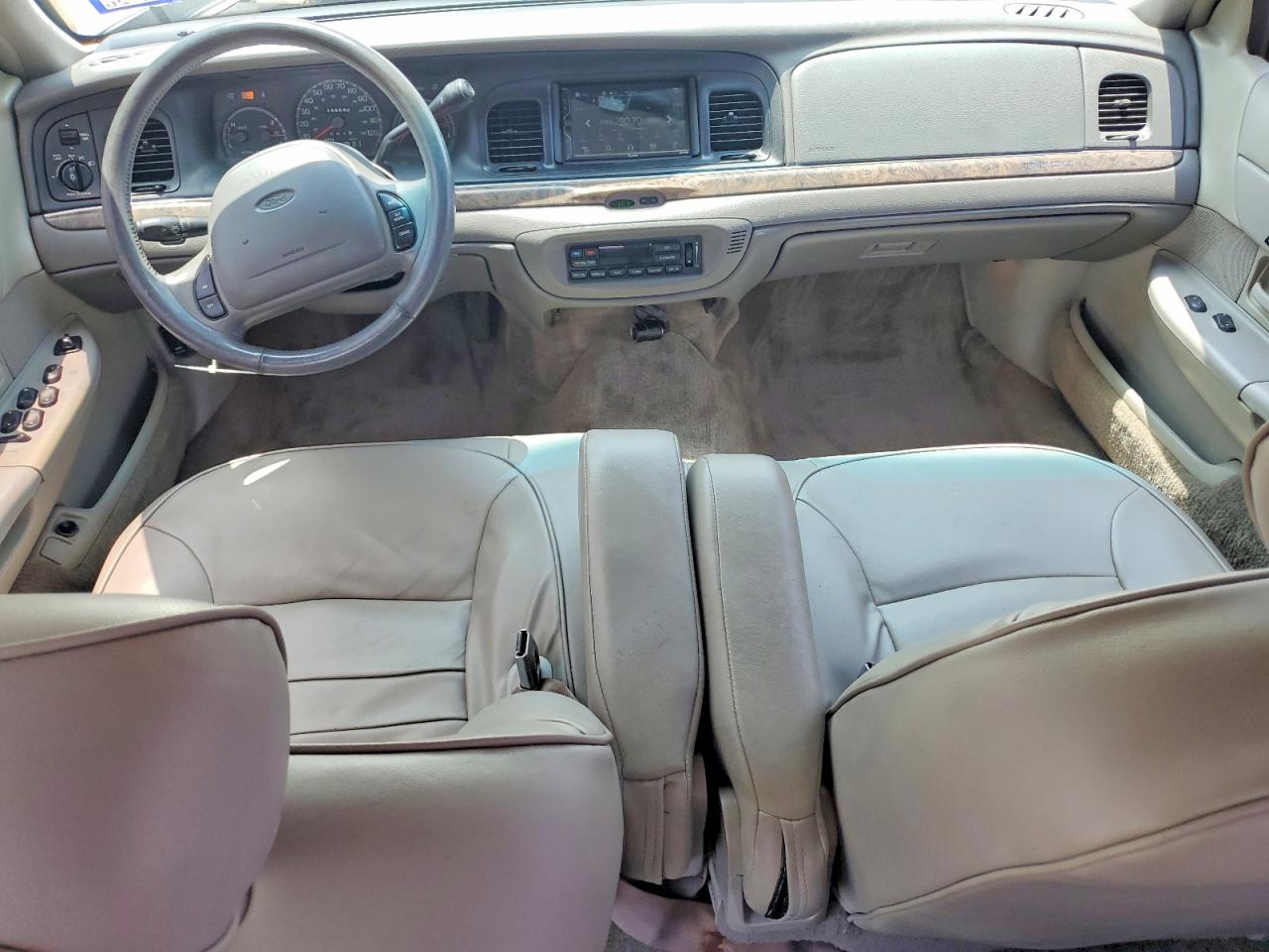Ford Crown Vic Lx