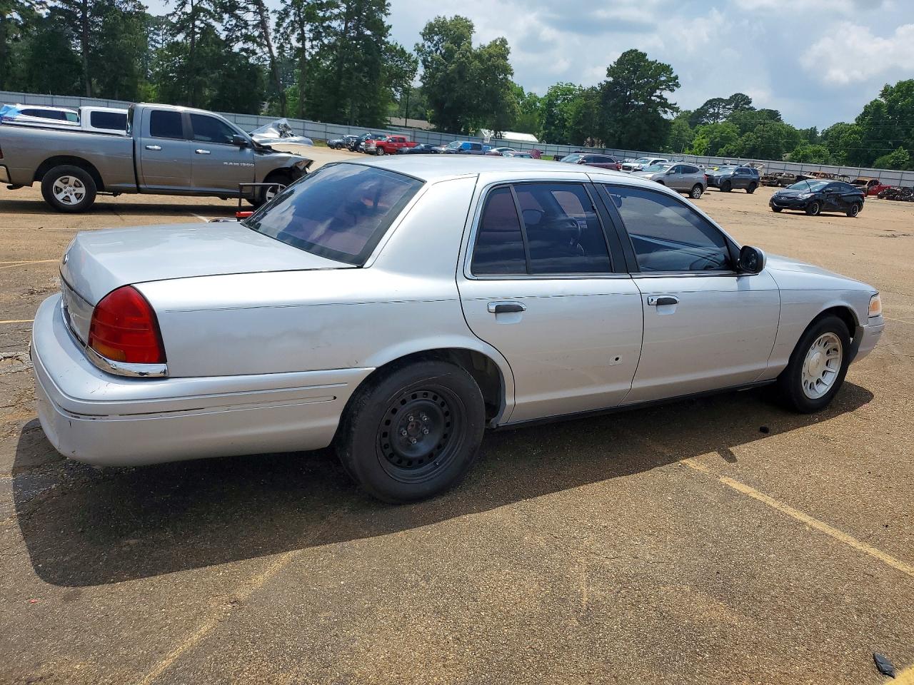 Ford Crown Vic Lx
