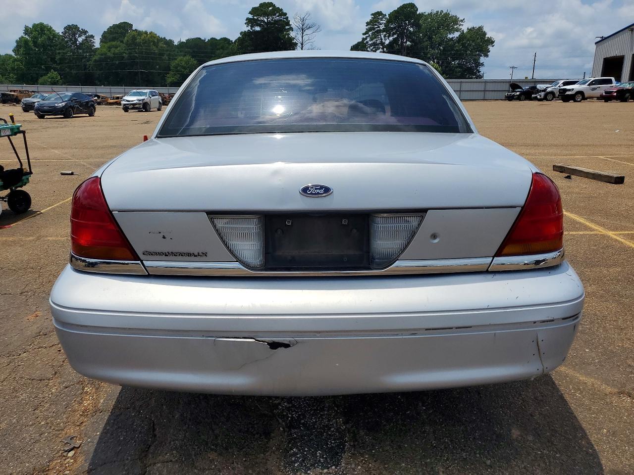 Ford Crown Vic Lx