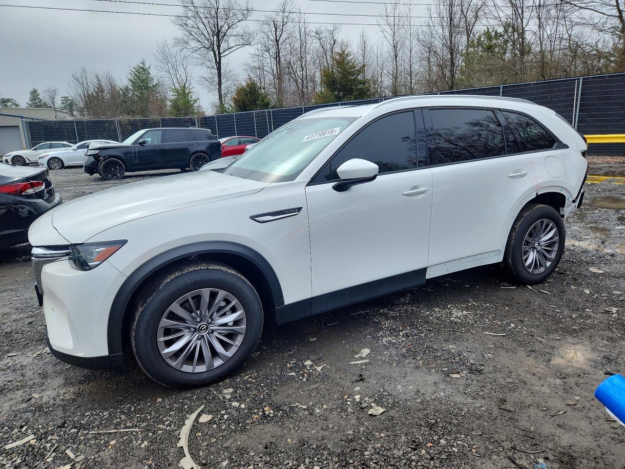 Salvage Mazda Cx Image