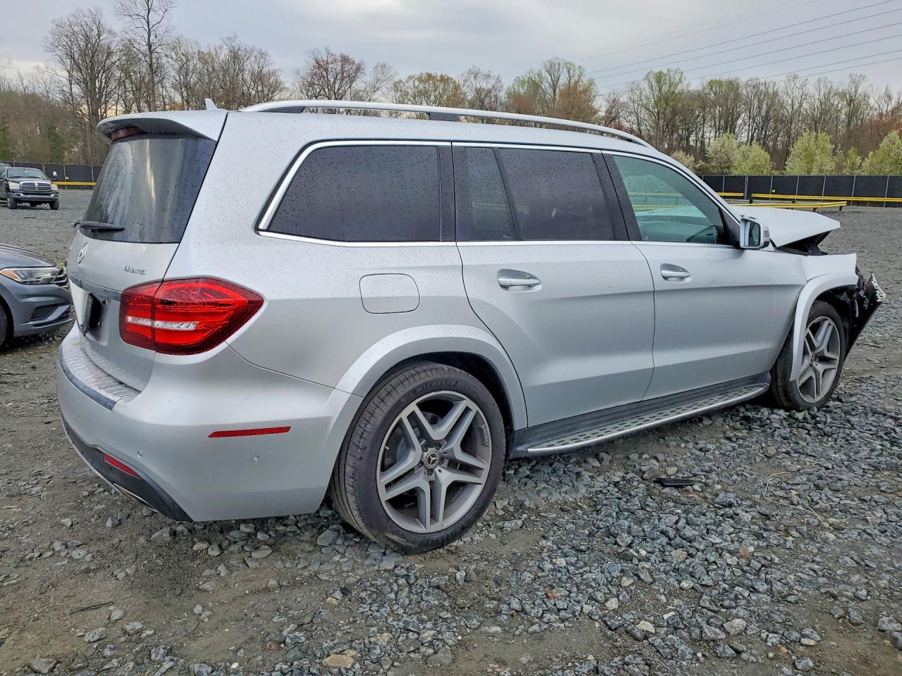 Mercedes-Benz Gls-class 550 4matic