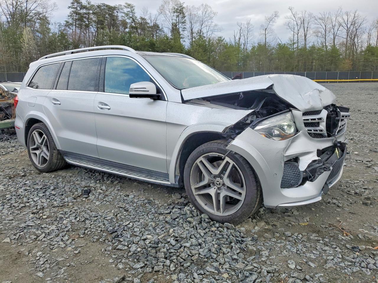 Mercedes-Benz Gls-class 550 4matic