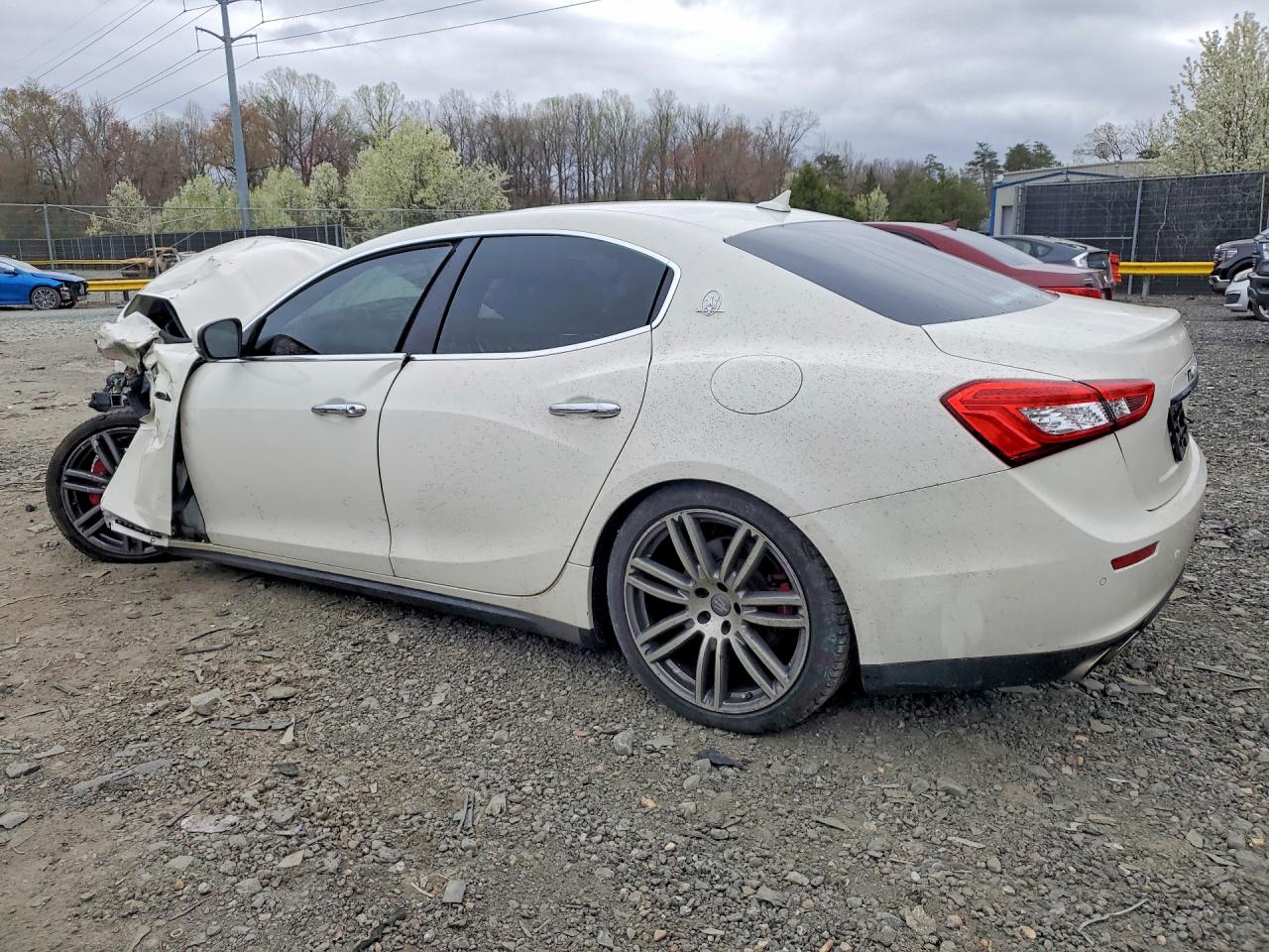 Maserati Ghibli Luxury