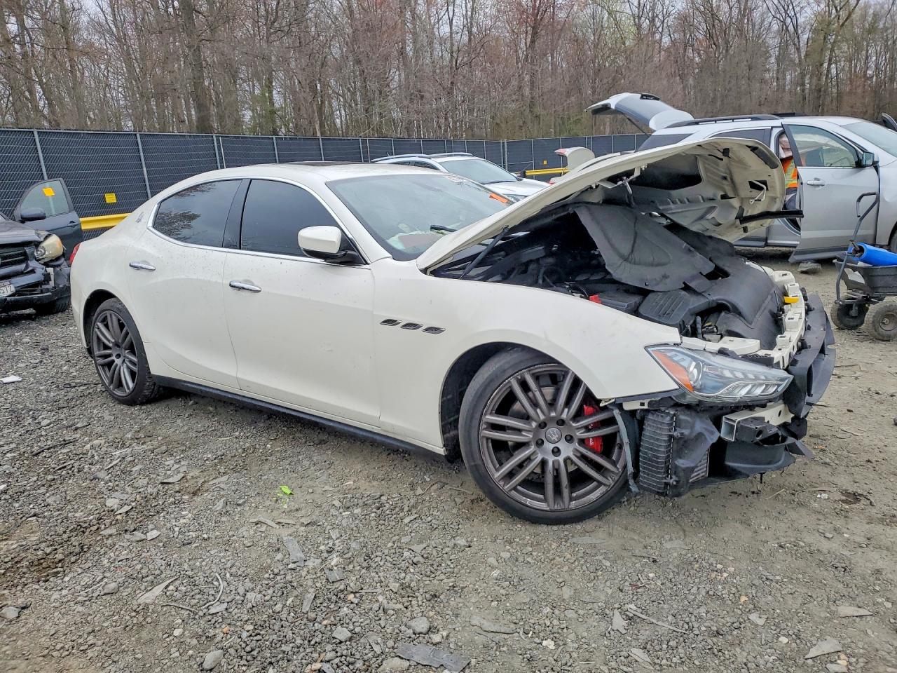 Maserati Ghibli Luxury