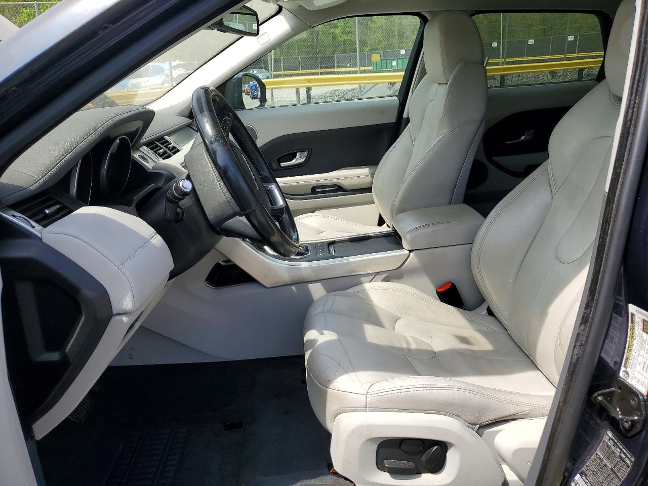 Land Rover Range Rover Pure Plus