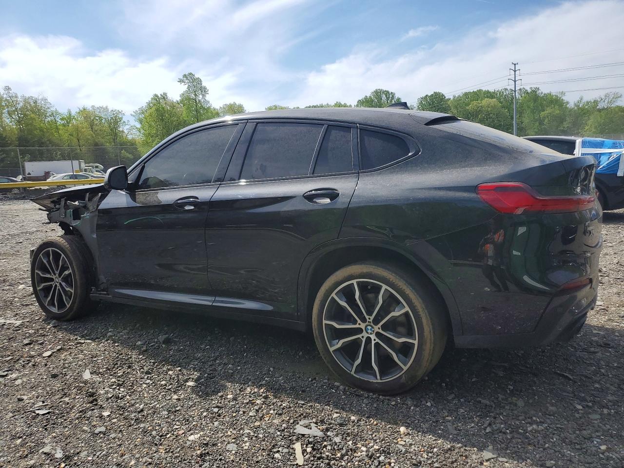 BMW X Series M40i
