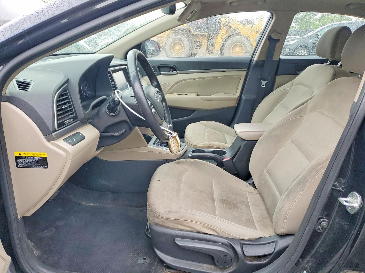 Hyundai ELANTRA Value Edition