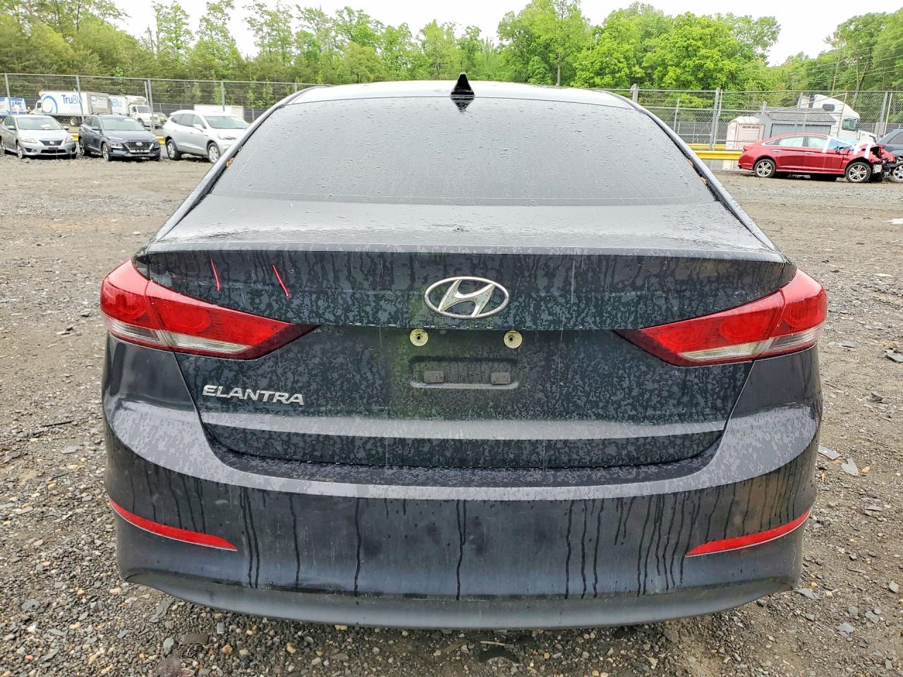 Hyundai ELANTRA Value Edition