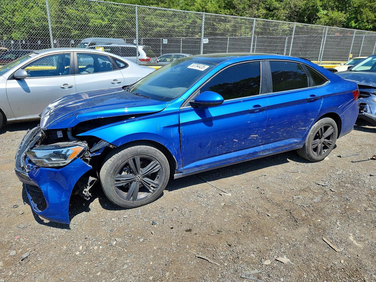 Salvage Volkswagen Jetta Image