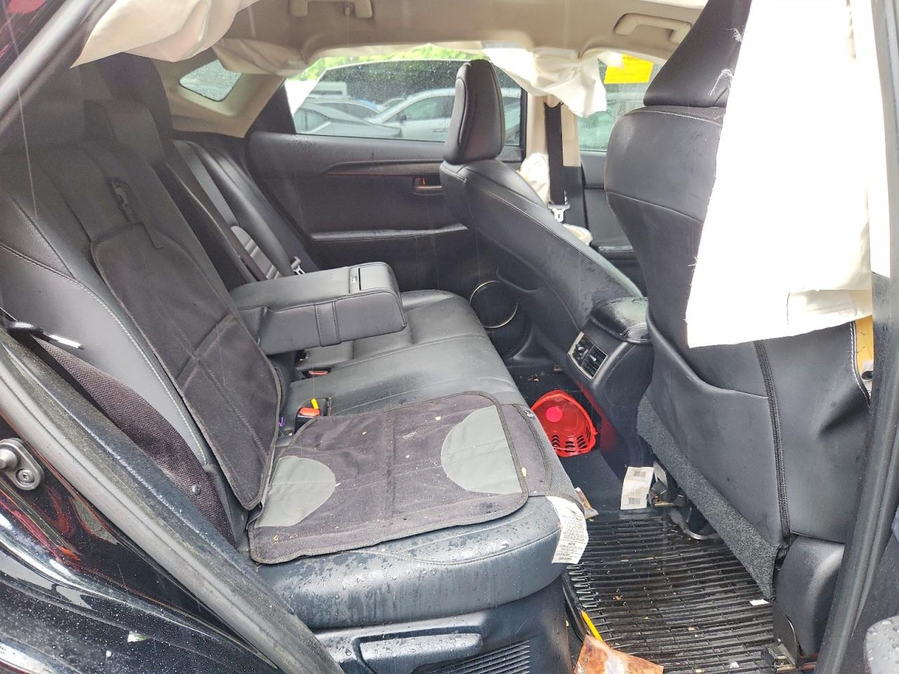 Lexus NX Base