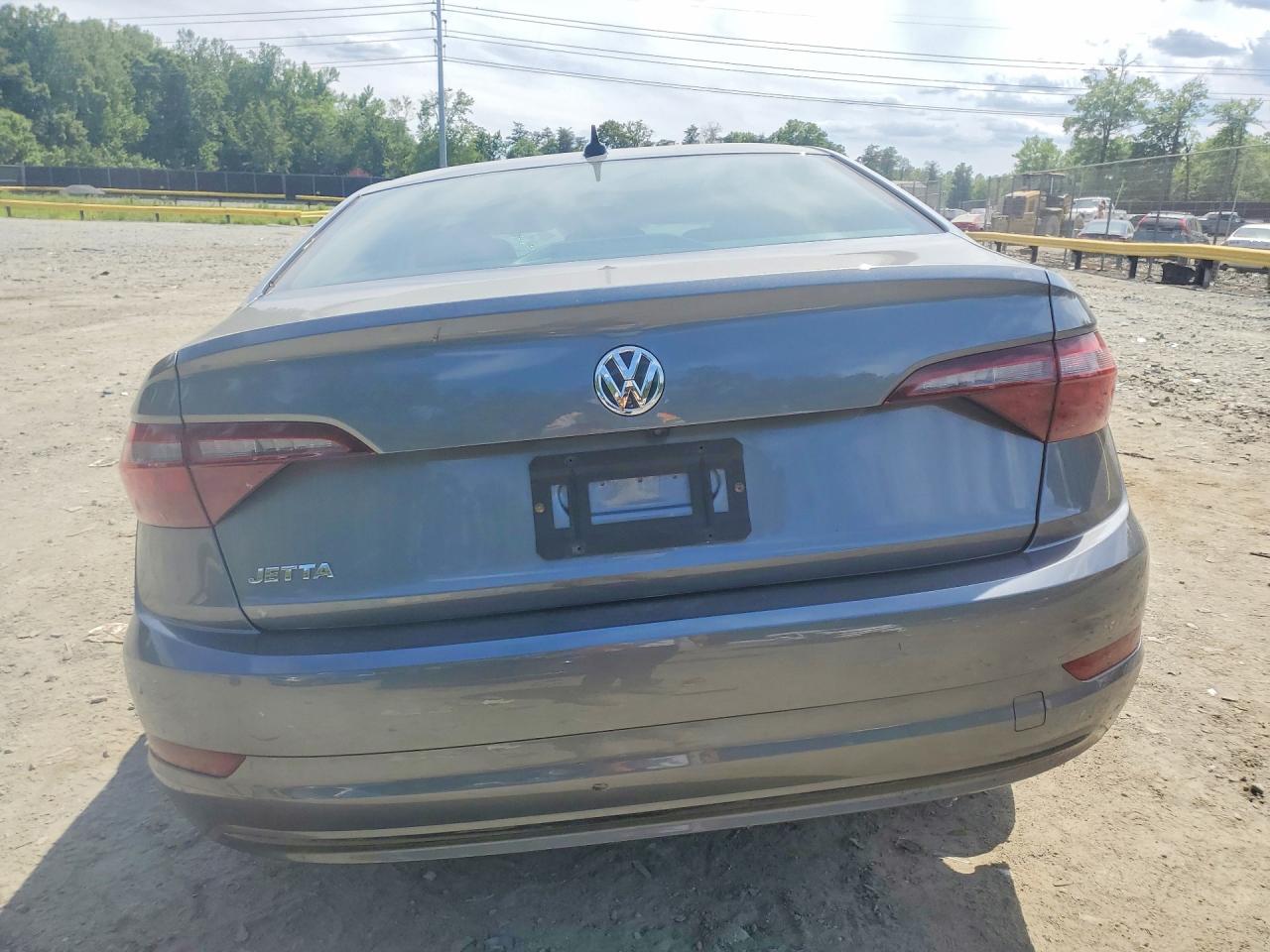 Volkswagen Jetta S