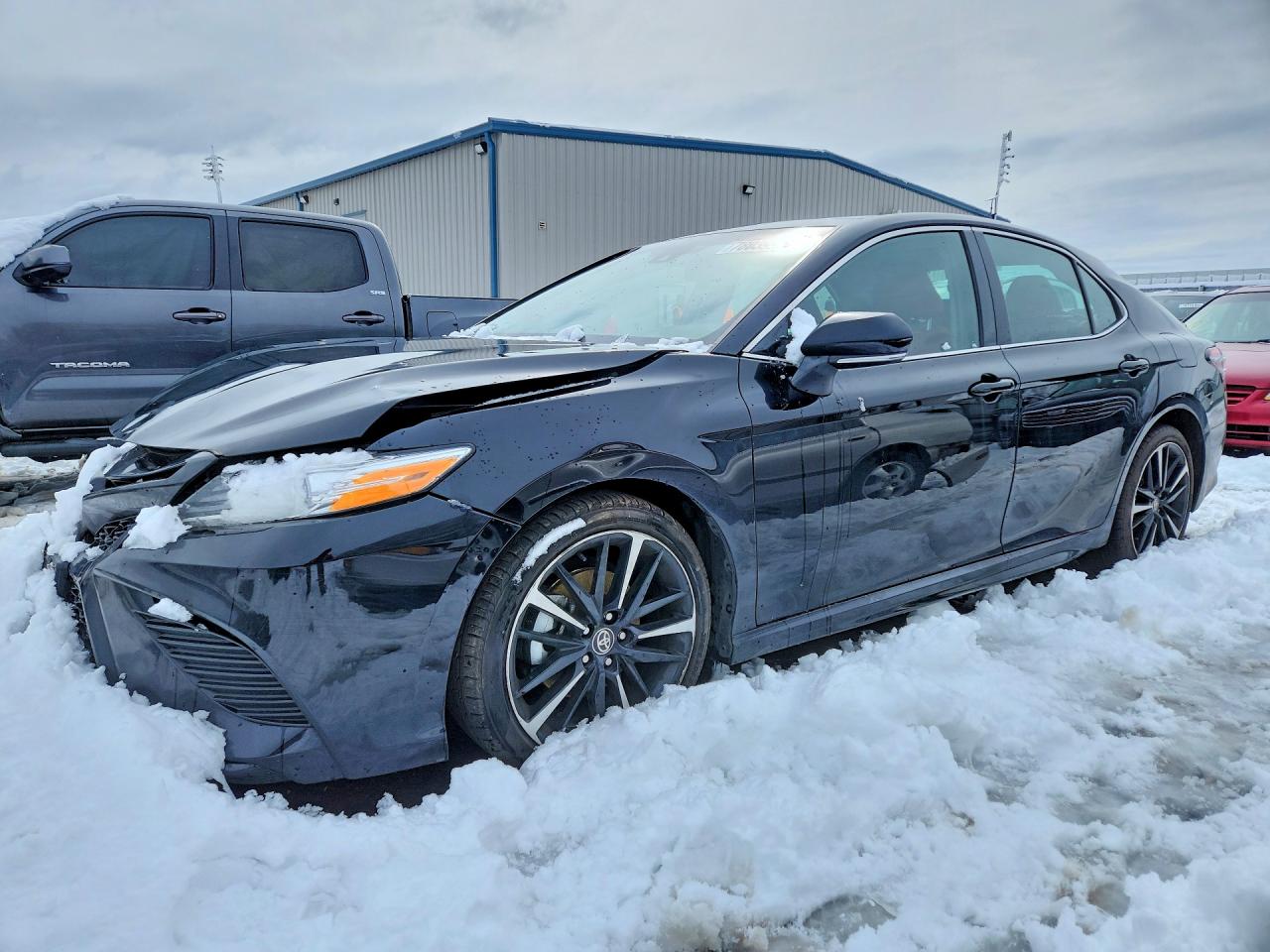 Salvage Toyota Camry Image